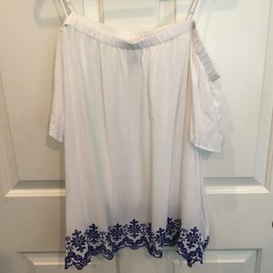 Old Navy off shoulder short sleeve top